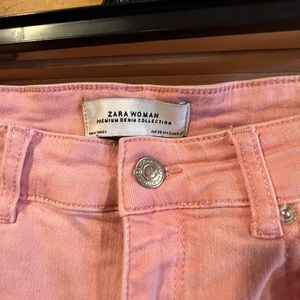 Pink women’s Zara skinny jeans stretch size 6